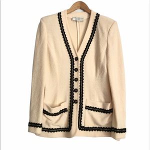SALE ! St. John Knit Suit Jacket Blazer